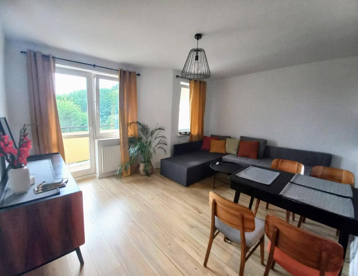 Concierge Bartycka * Warszawa